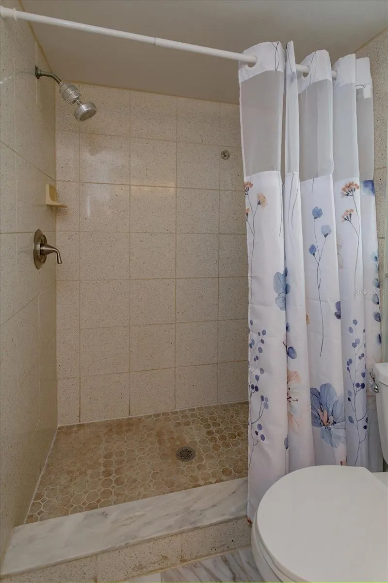 27 WINDTREE LANE #102 Winter Garden, FL 34787