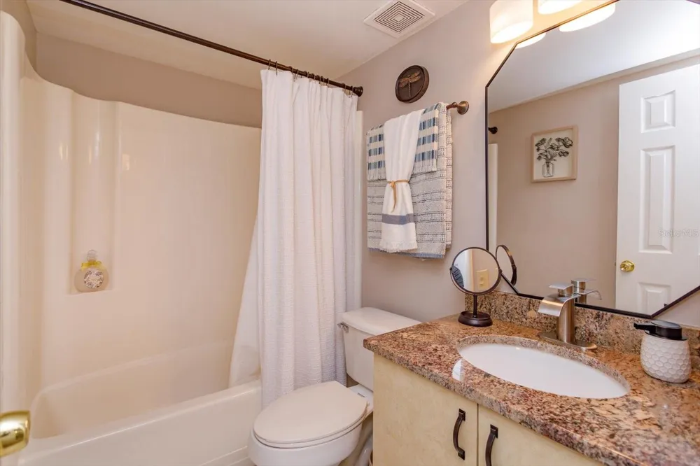 27 WINDTREE LANE #102 Winter Garden, FL 34787
