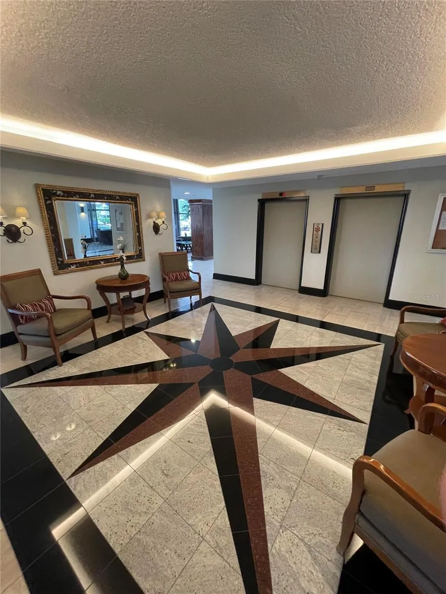 400 E COLONIAL DRIVE #402 Orlando, FL 32803