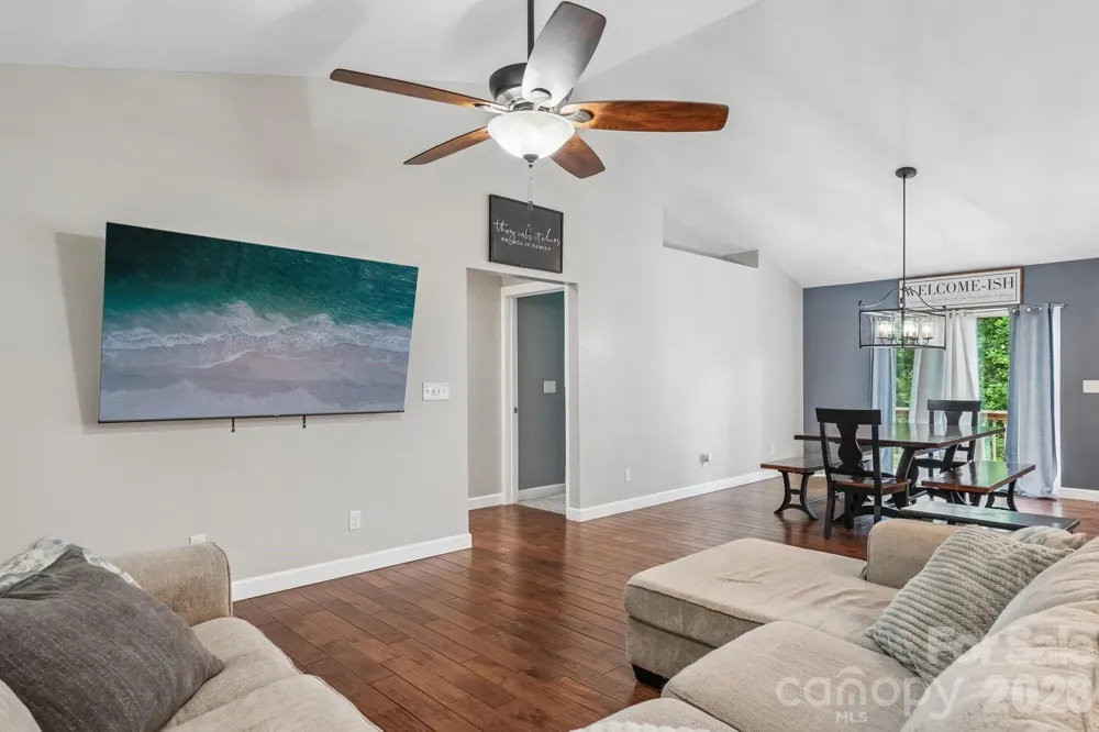 1555 Riverview Road Lincolnton, NC 28092
