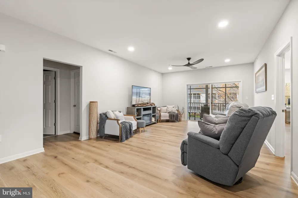 34646 BAY CROSSING BOULEVARD #808 Lewes, DE 19958