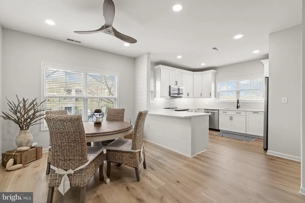 34646 BAY CROSSING BOULEVARD #808 Lewes, DE 19958