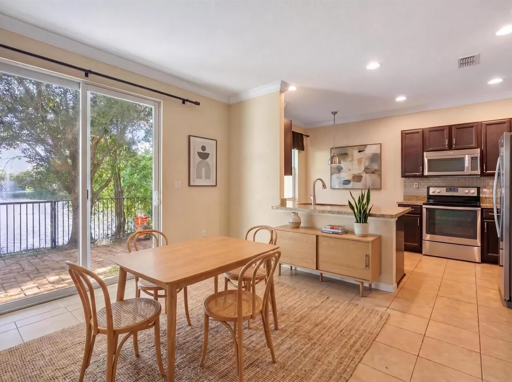 301 LAKE MONTEREY CIRCLE Boynton Beach, FL 33426