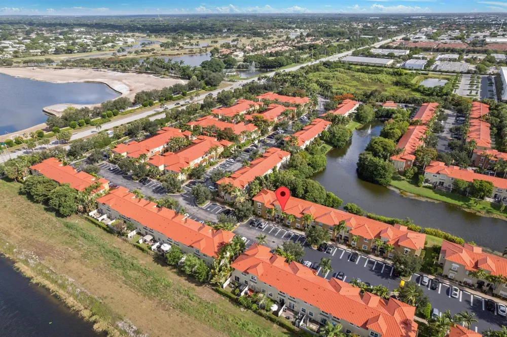 301 LAKE MONTEREY CIRCLE Boynton Beach, FL 33426