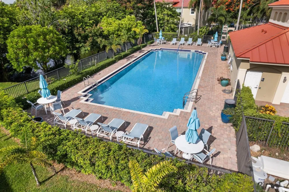 301 LAKE MONTEREY CIRCLE Boynton Beach, FL 33426