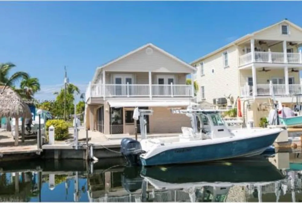 11 Flamingo Rd Key Largo, FL 33037