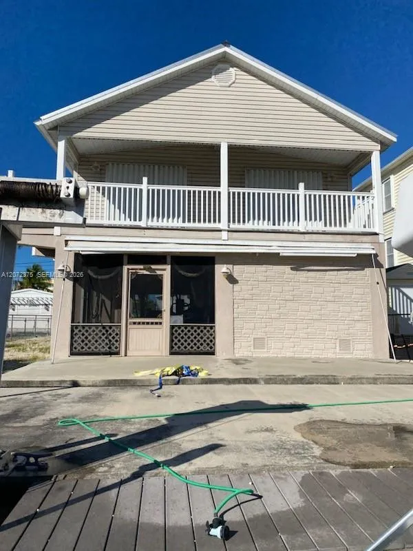 11 Flamingo Rd Key Largo, FL 33037