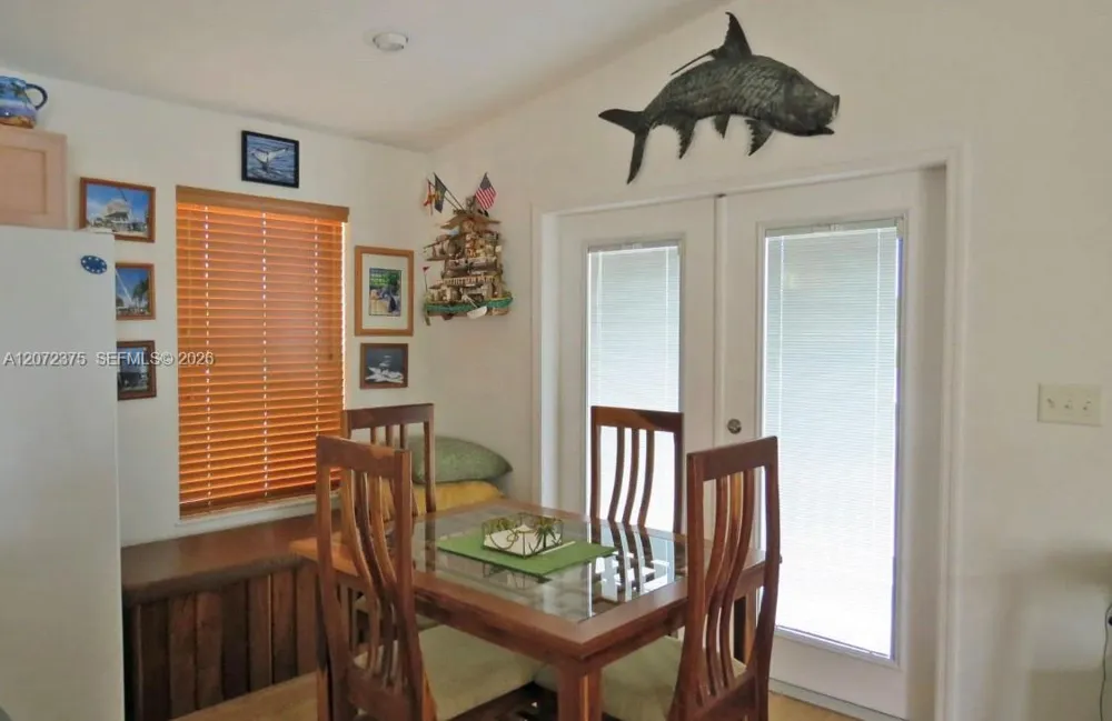 11 Flamingo Rd Key Largo, FL 33037