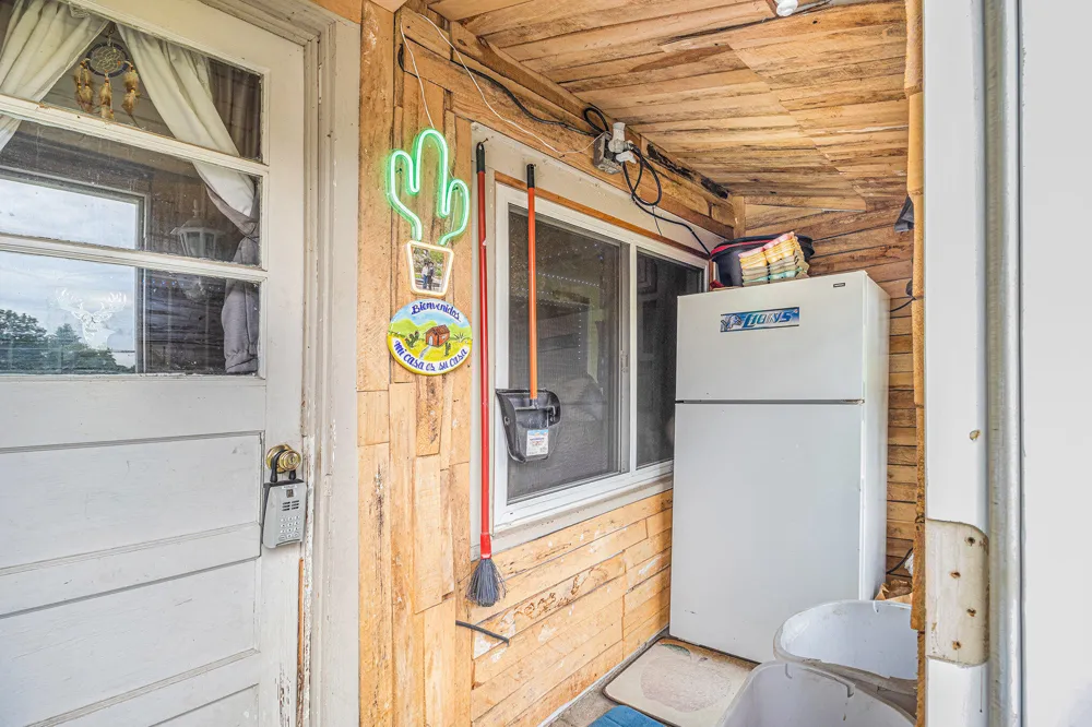 19030 Almy Road Reynolds Township, MI 49329