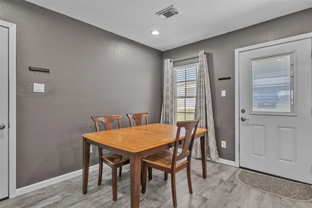 10282 Gentry Drive Justin, TX 76247
