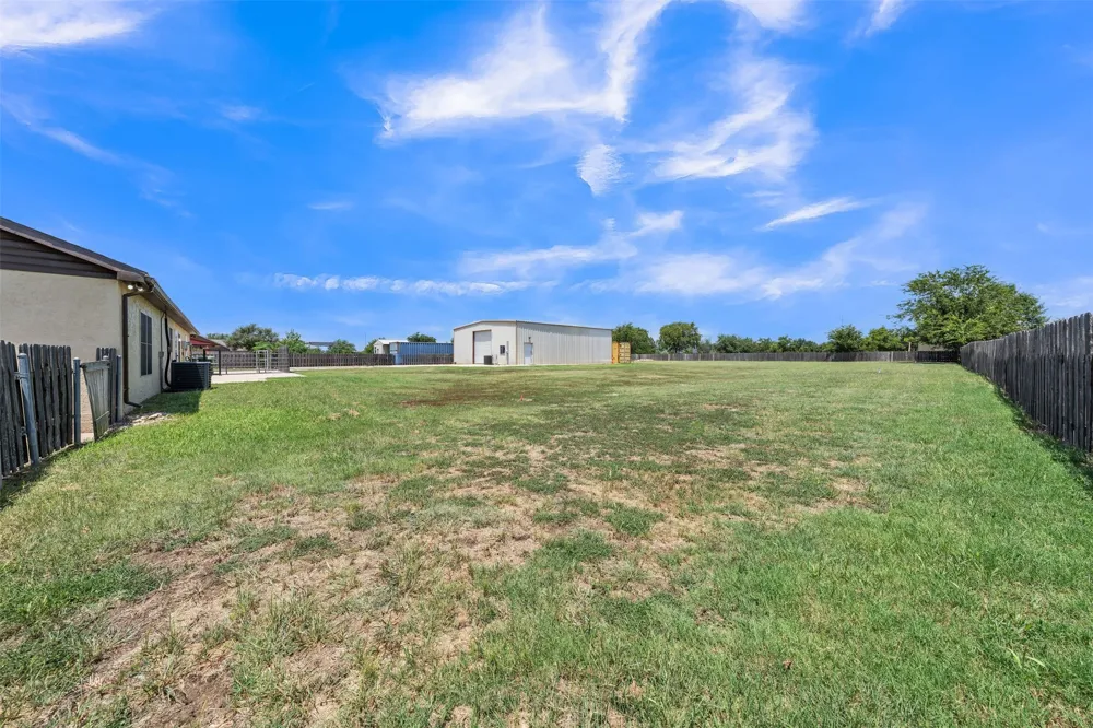 10282 Gentry Drive Justin, TX 76247