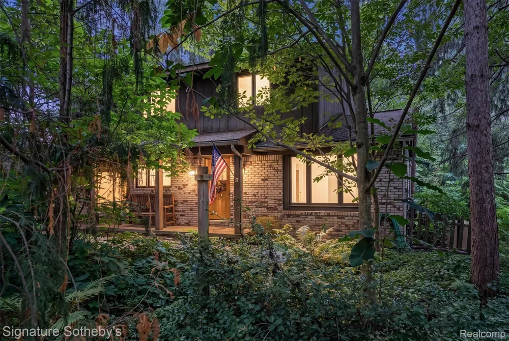 7939 Caberfae Trail Independence Charter Township, MI 48348