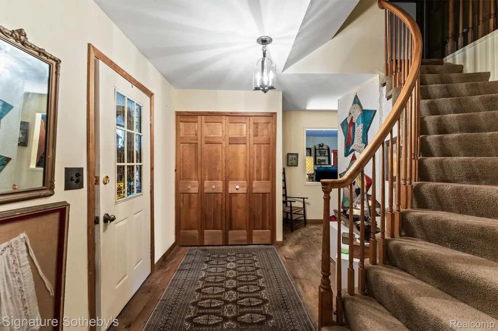 7939 Caberfae Trail Independence Charter Township, MI 48348