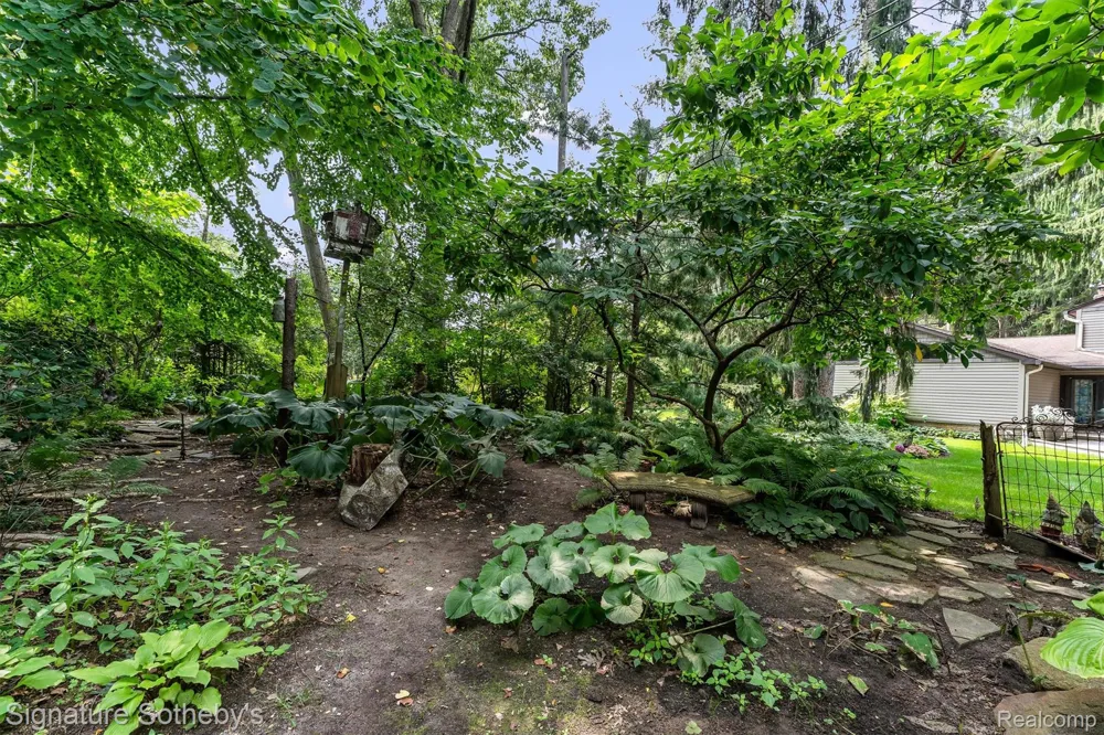 7939 Caberfae Trail Independence Charter Township, MI 48348