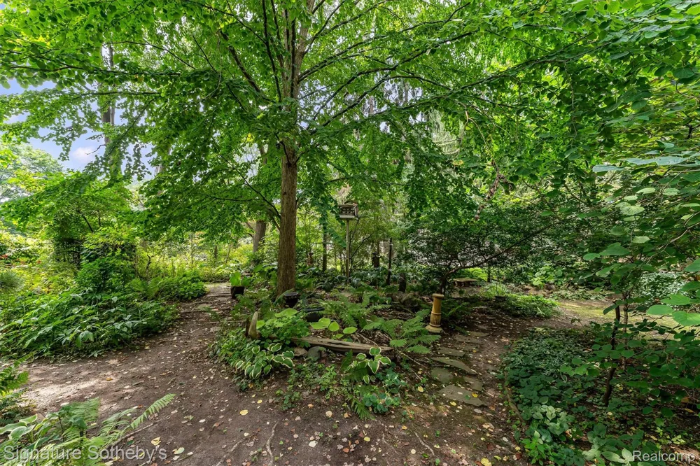 7939 Caberfae Trail Independence Charter Township, MI 48348