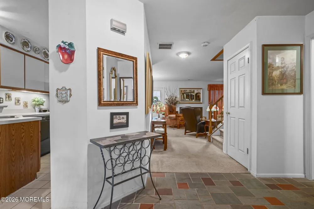 102 Rumford Way Manalapan, NJ 07726