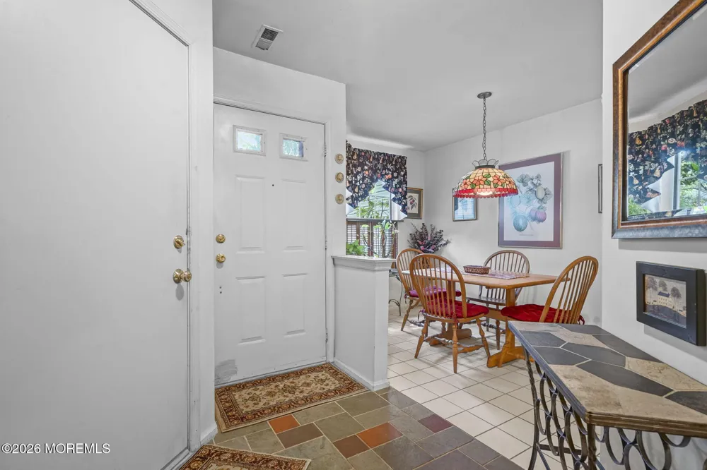 102 Rumford Way Manalapan, NJ 07726