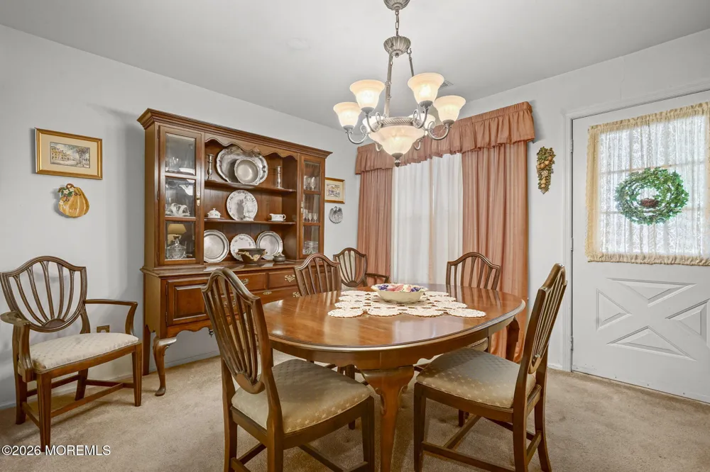 102 Rumford Way Manalapan, NJ 07726