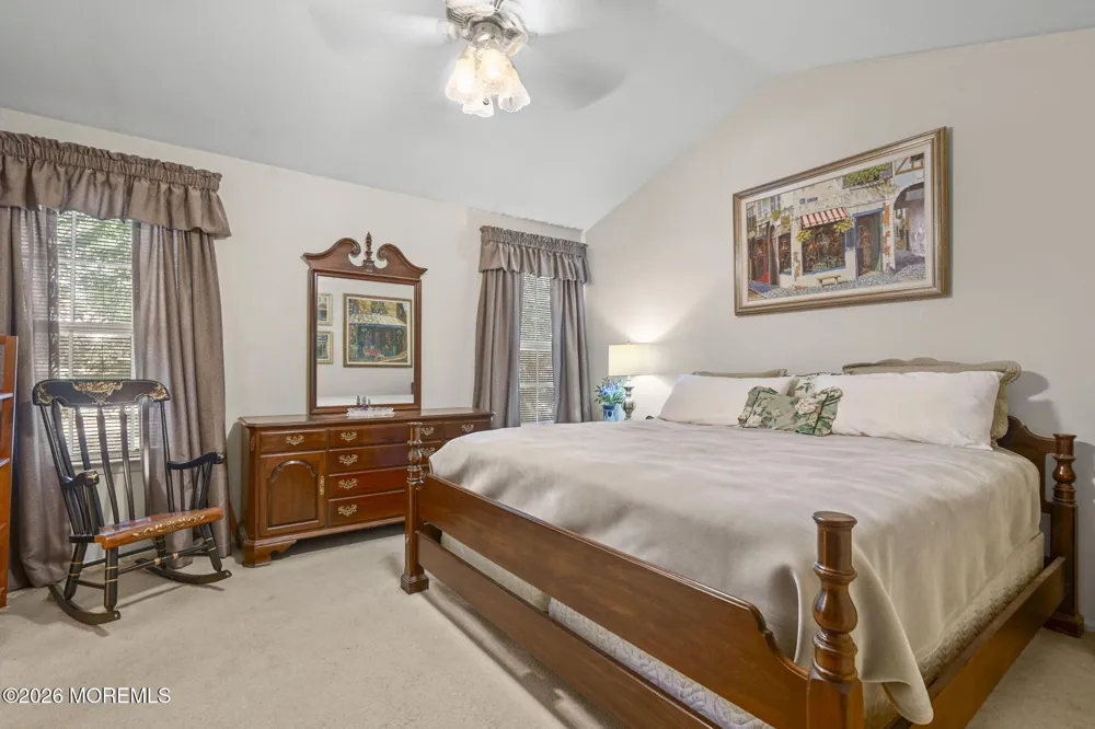 102 Rumford Way Manalapan, NJ 07726