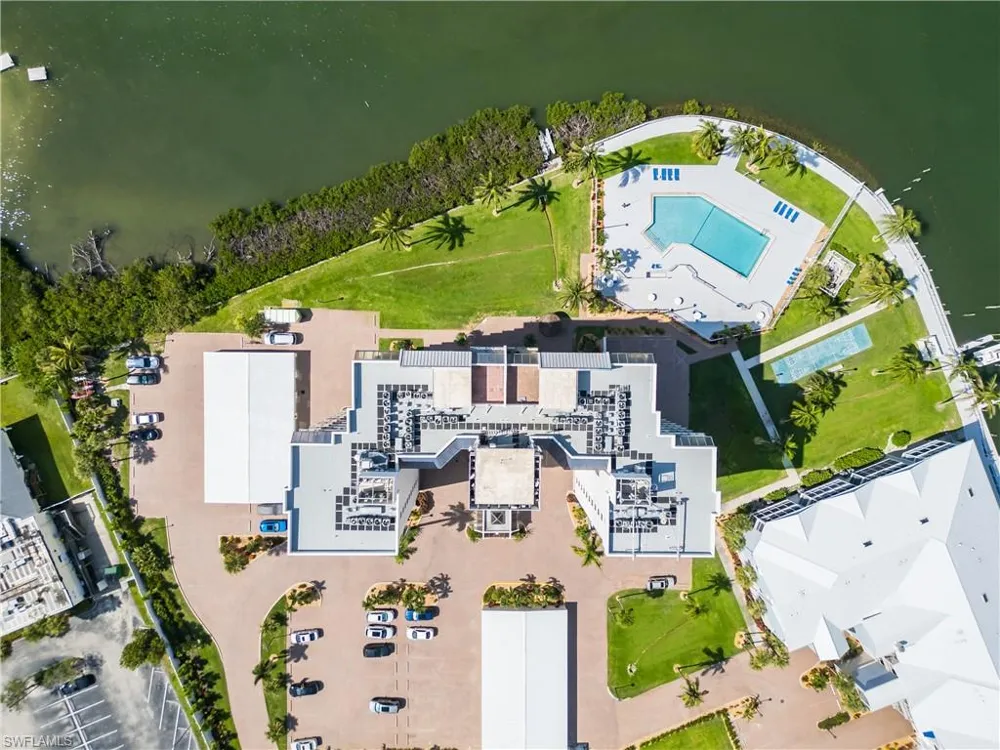 18120 San Carlos Boulevard #PH2 Fort Myers Beach, FL 33931