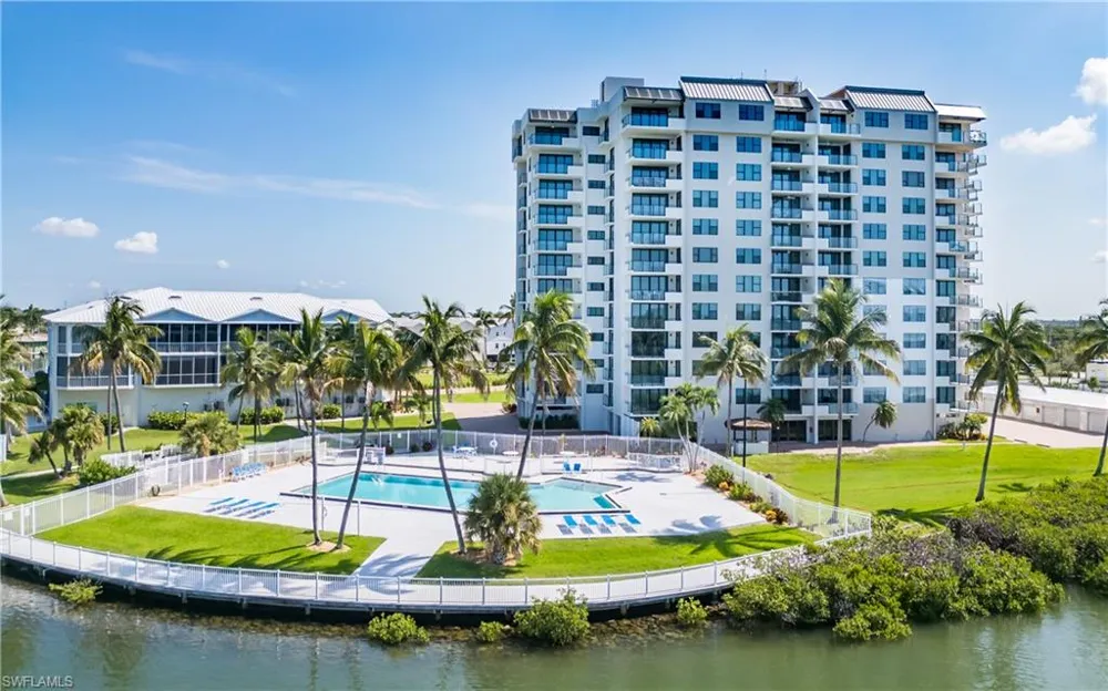 18120 San Carlos Boulevard #PH2 Fort Myers Beach, FL 33931