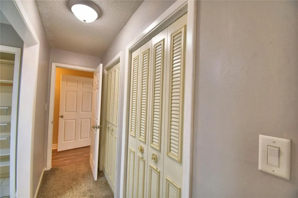 1206 SUSAN LANE Auburndale, FL 33823