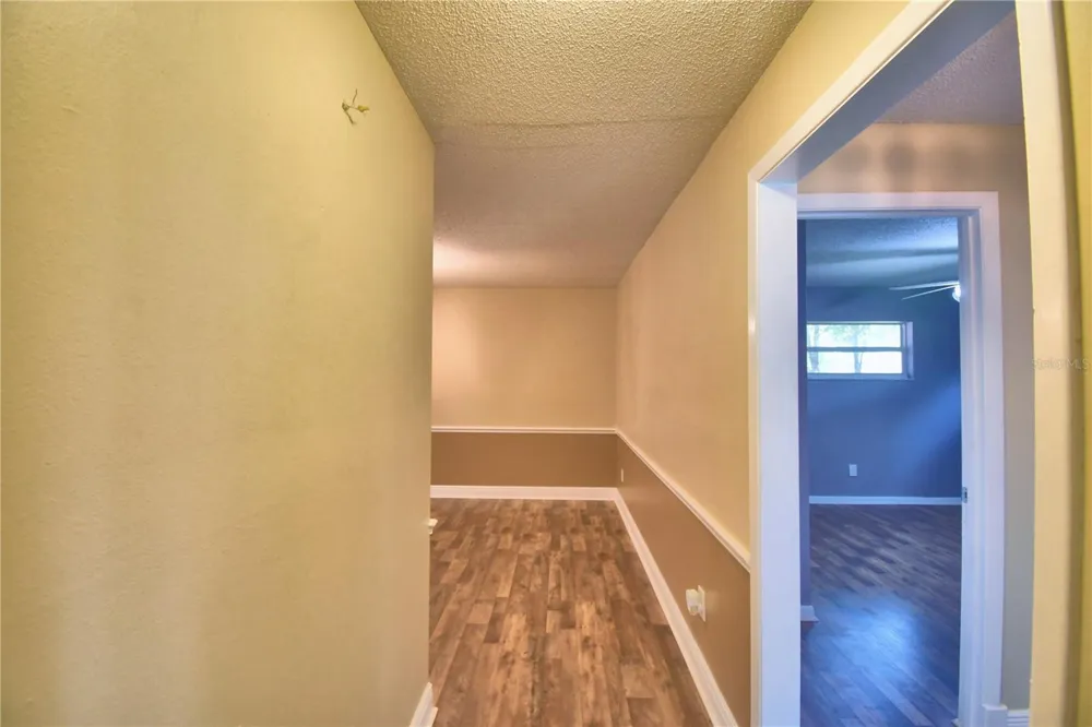1206 SUSAN LANE Auburndale, FL 33823