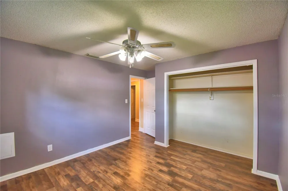 1206 SUSAN LANE Auburndale, FL 33823