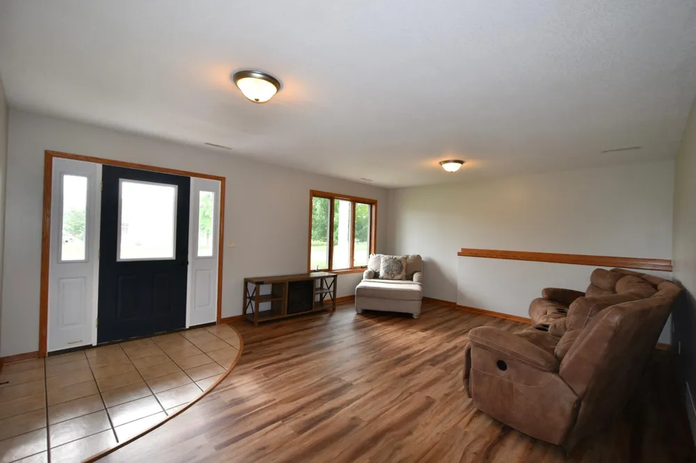 101 6th Avenue NE Elgin, MN 55932