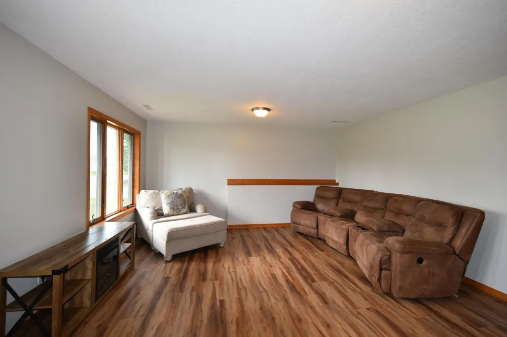 101 6th Avenue NE Elgin, MN 55932