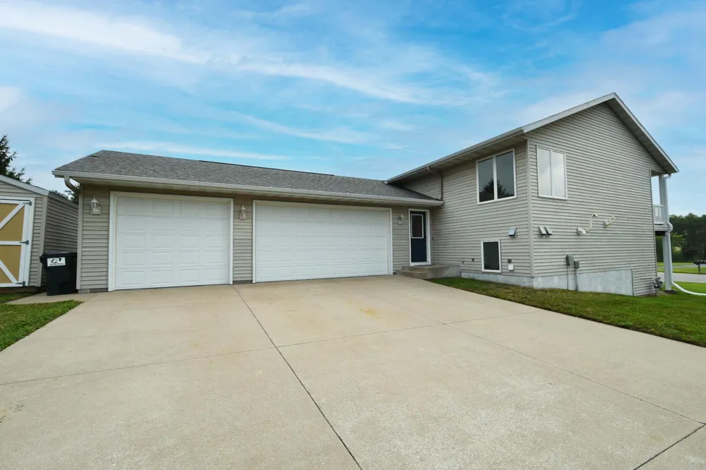 101 6th Avenue NE Elgin, MN 55932