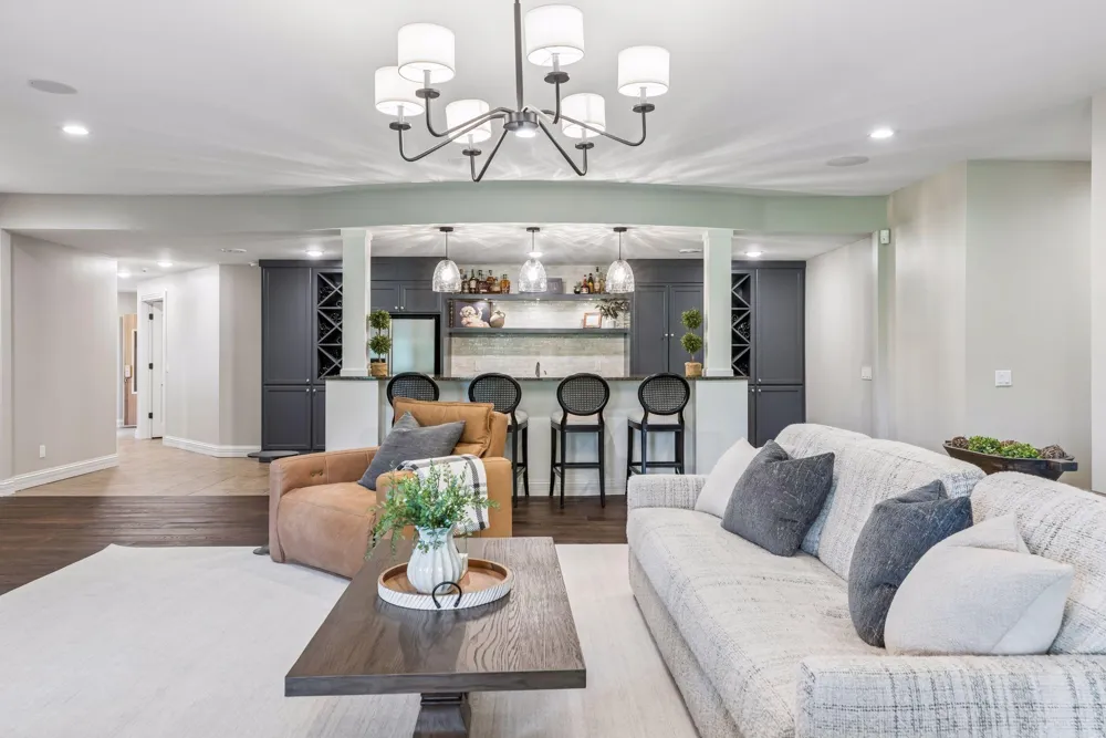 27630 Virginia Cove Excelsior, MN 55331