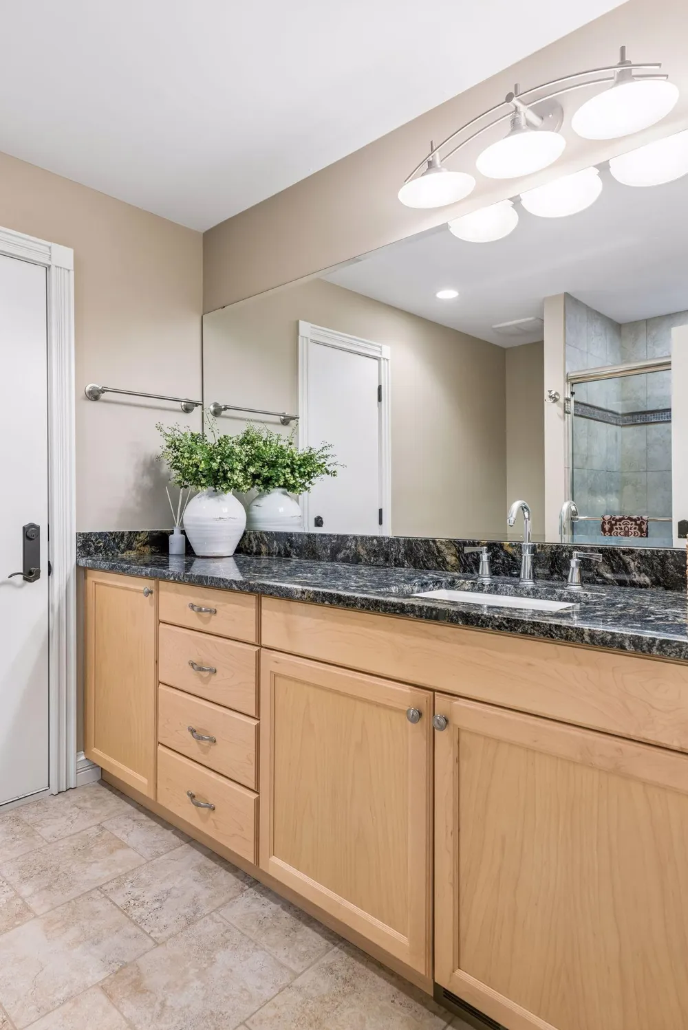 27630 Virginia Cove Excelsior, MN 55331