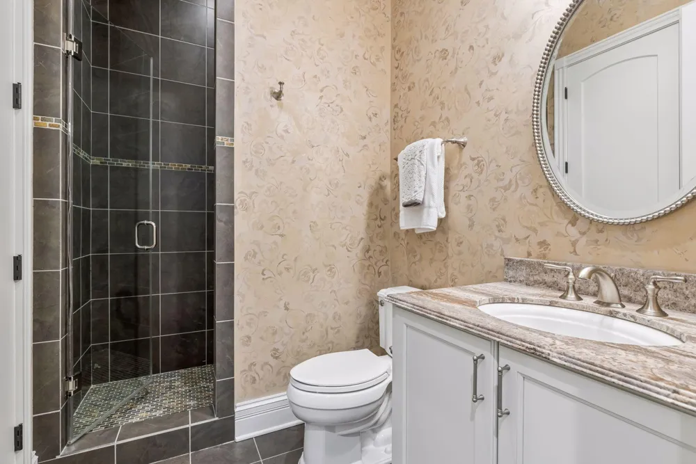 27630 Virginia Cove Excelsior, MN 55331