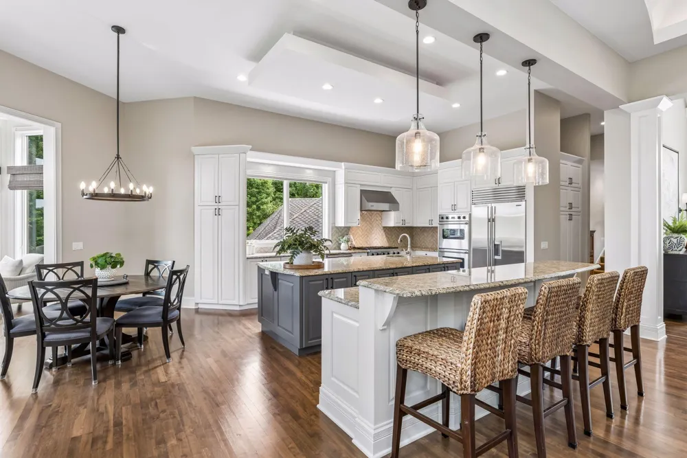 27630 Virginia Cove Excelsior, MN 55331