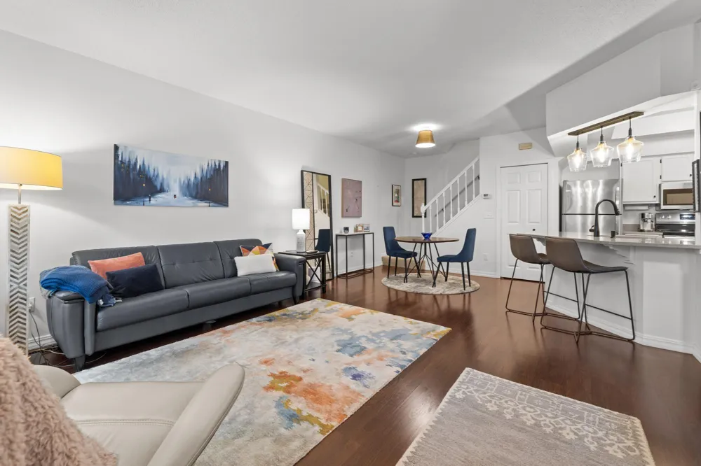 534 Lovell Avenue #6 Roseville, MN 55113