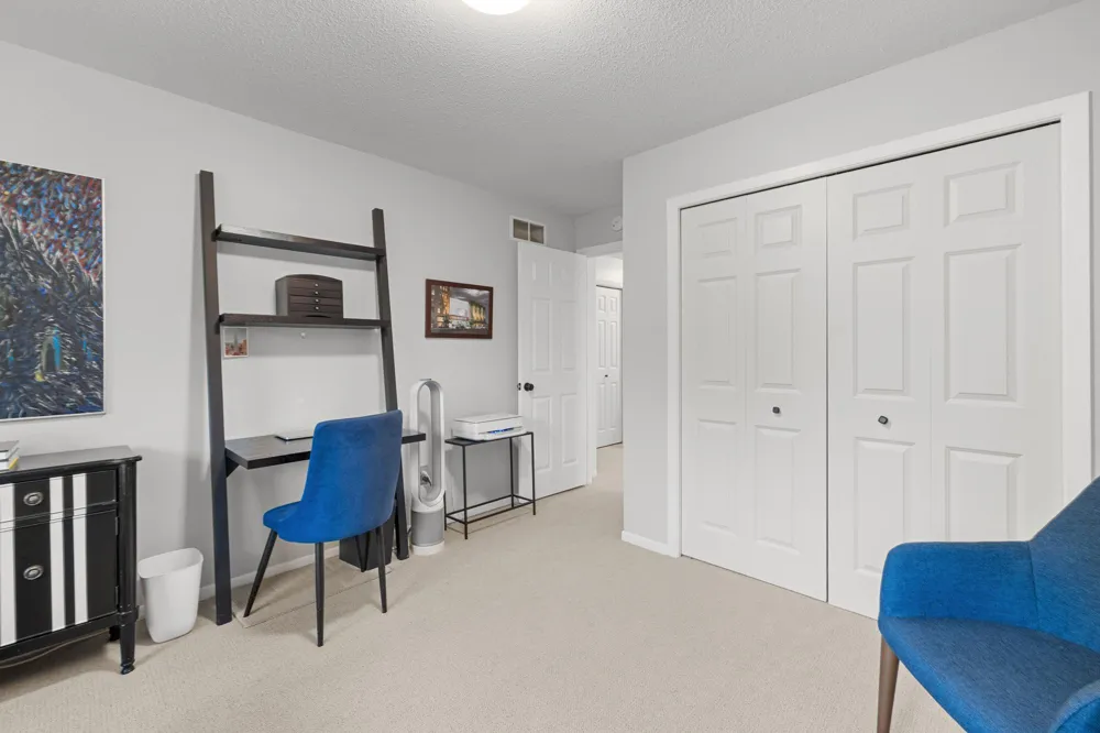 534 Lovell Avenue #6 Roseville, MN 55113