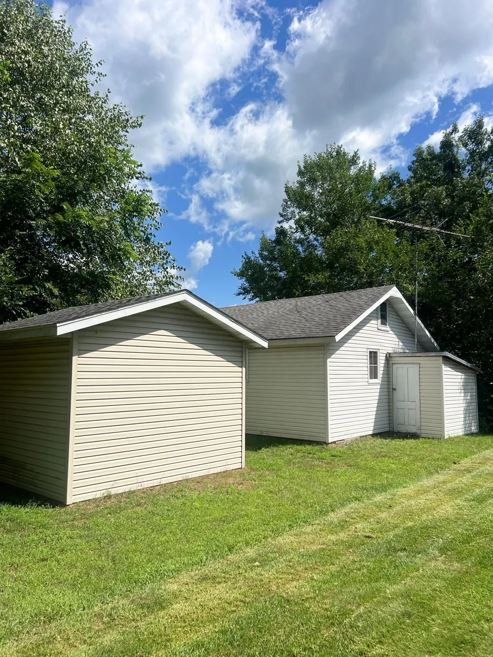 64650 140th Avenue Wabasha, MN 55981