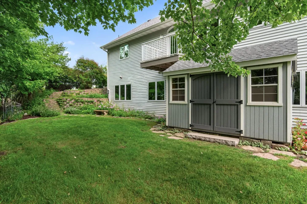 22760 Olivine Street NW Elk River, MN 55330