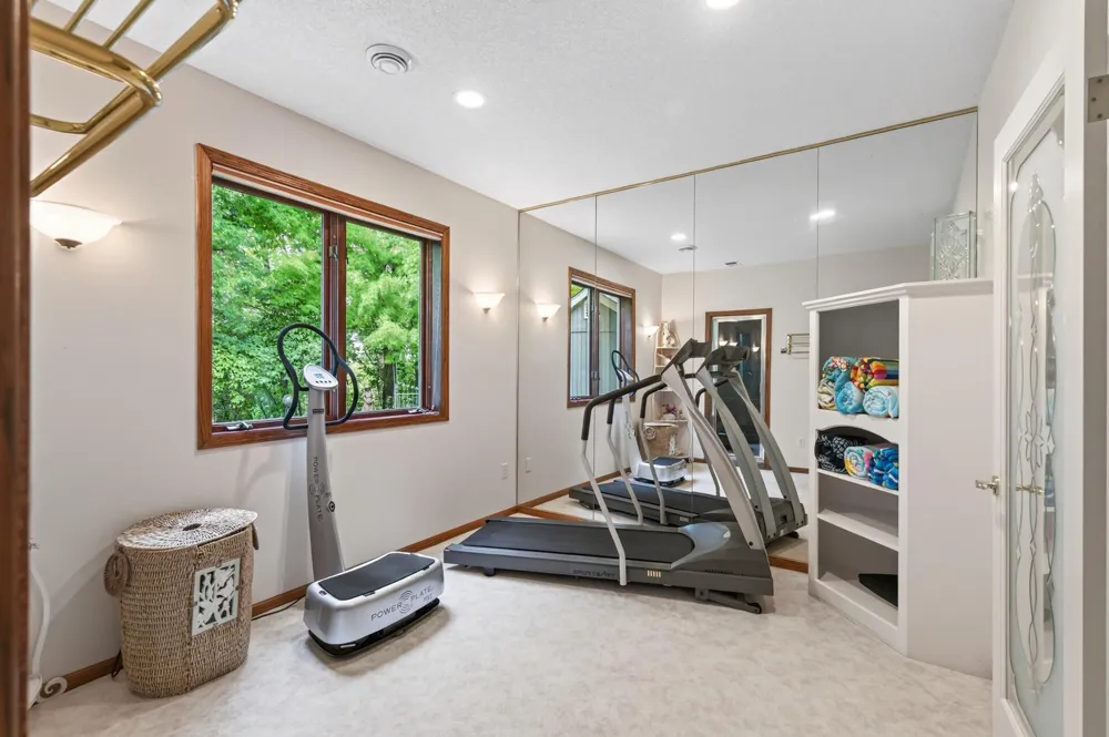 22760 Olivine Street NW Elk River, MN 55330