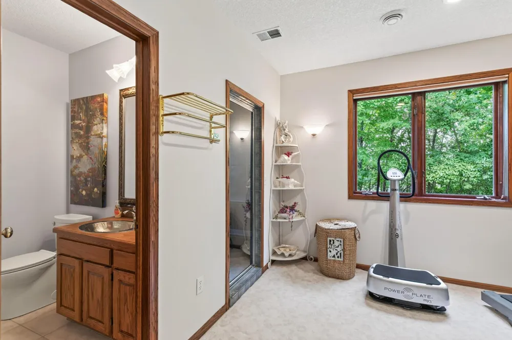 22760 Olivine Street NW Elk River, MN 55330