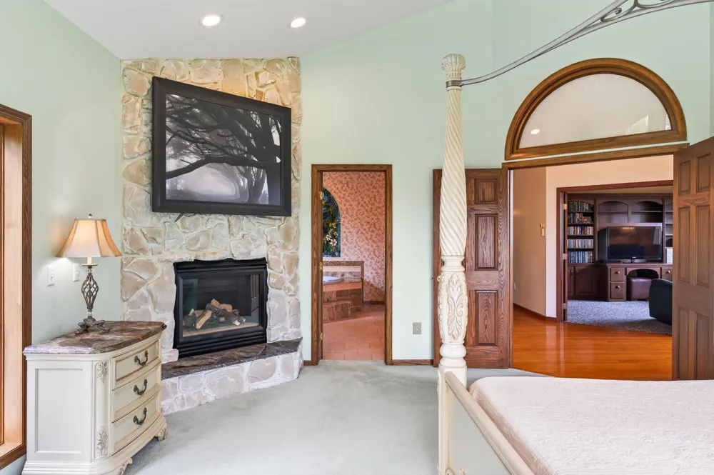 22760 Olivine Street NW Elk River, MN 55330