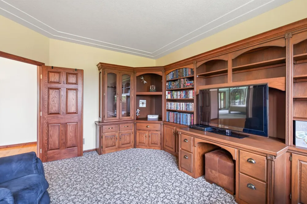 22760 Olivine Street NW Elk River, MN 55330