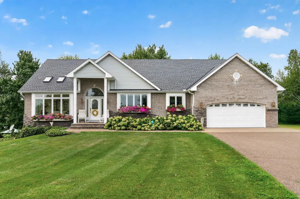 22760 Olivine Street NW Elk River, MN 55330