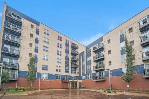 1502 5th Street #403