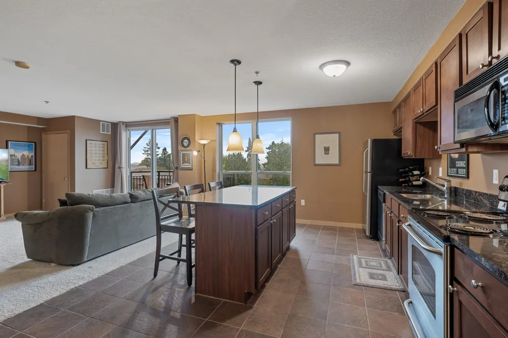1502 5th Street #403 Hopkins, MN 55305