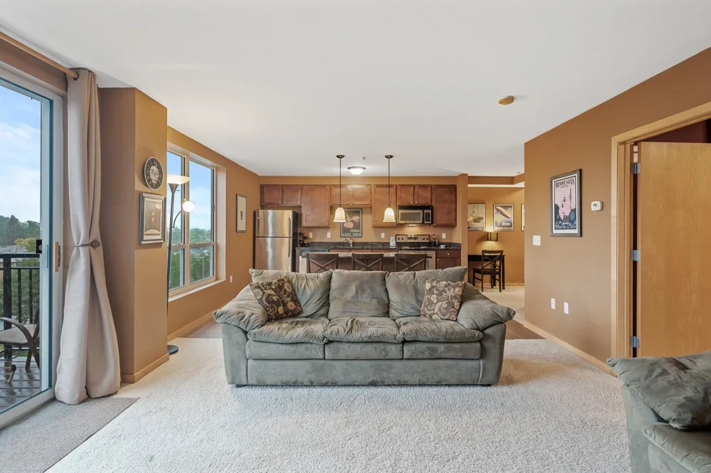 1502 5th Street #403 Hopkins, MN 55305