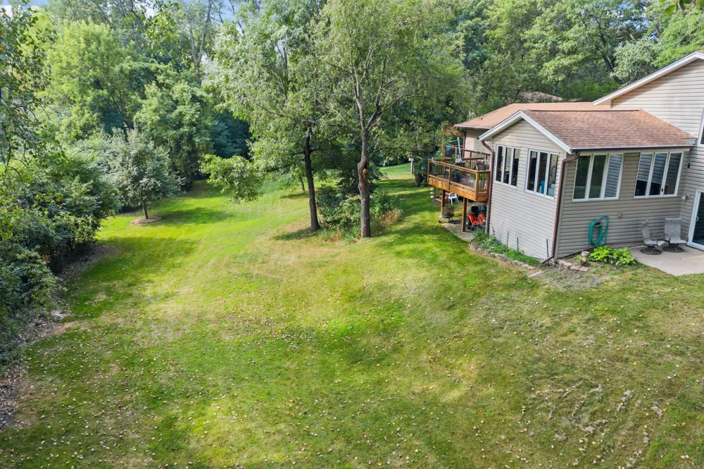 2821 Saddlebrooke Circle Minnetonka, MN 55305