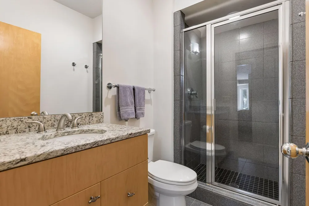 2841 Ella Lane Minnetonka, MN 55305