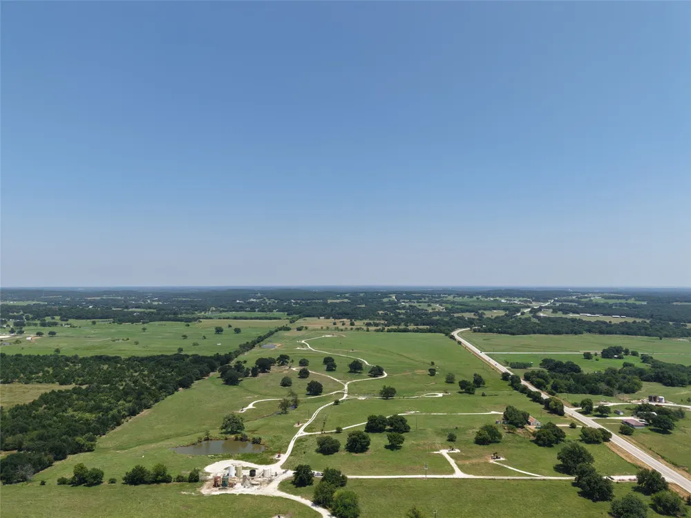 1707 Fm 902 Gainesville, TX 76240